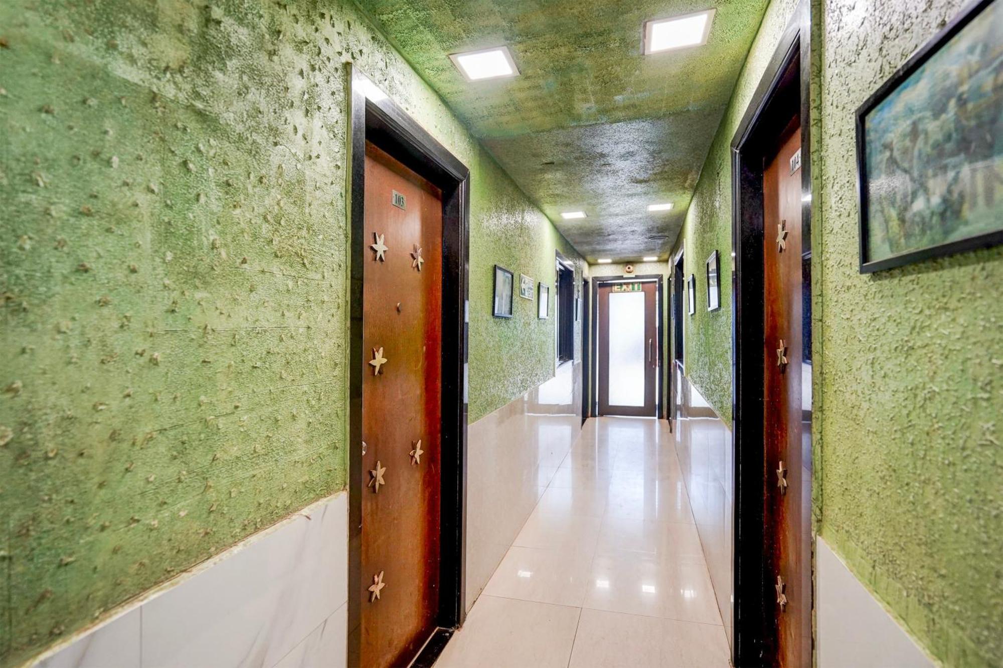 Hotel O The Om Sai Residency Mumbai Ngoại thất bức ảnh